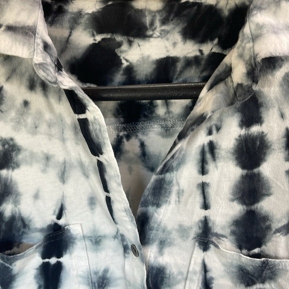 Rock‎ & Republic Black and White Tie Dye convertible Shirt 100% Cotton women’s M - Picture 8 of 8